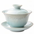 Gaiwan en porcelaine vert céladon avec motif nuage sculpté