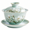 Gaiwan vert avec motif lotus doré